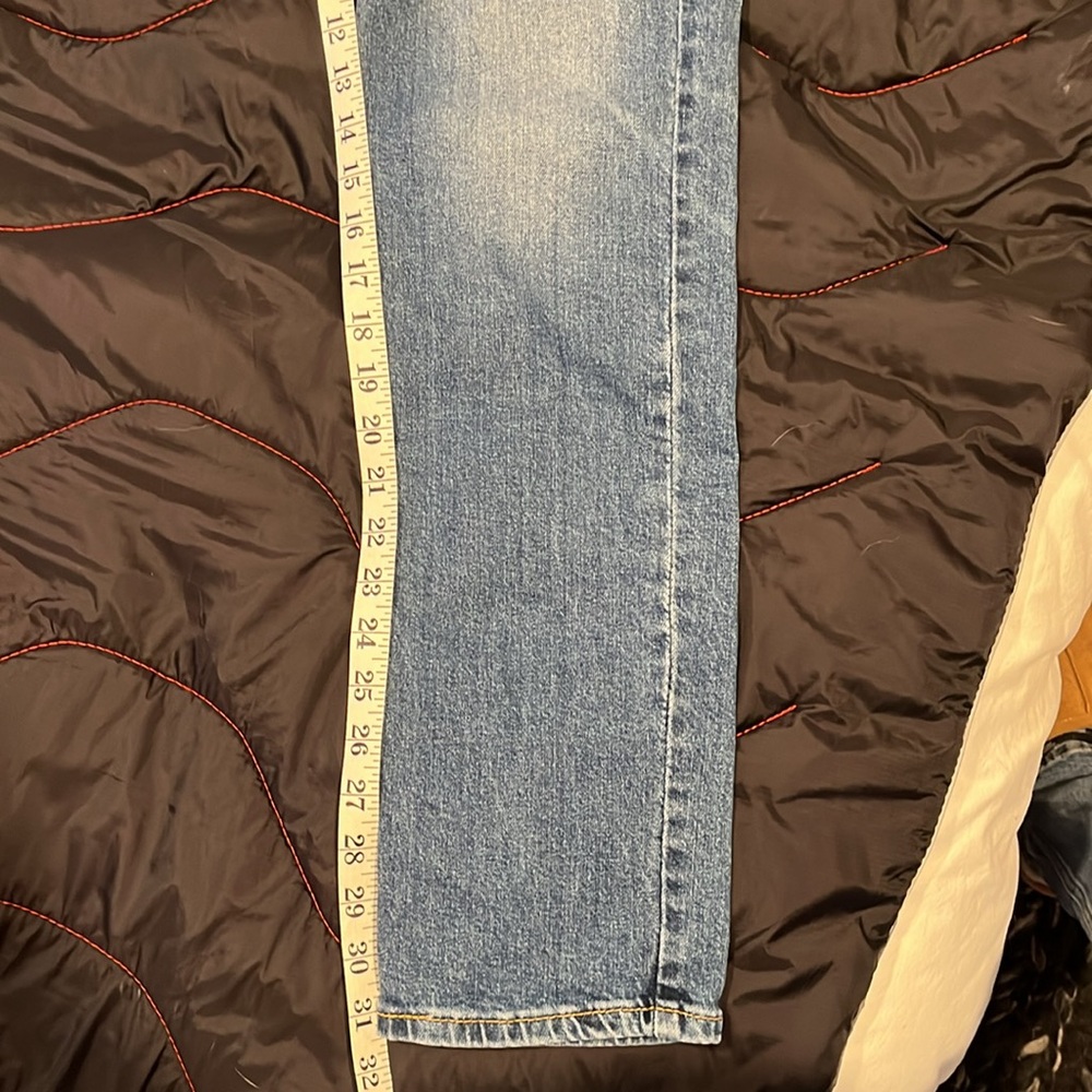 Levi’s 511 Jeans - Picture 6 of 10